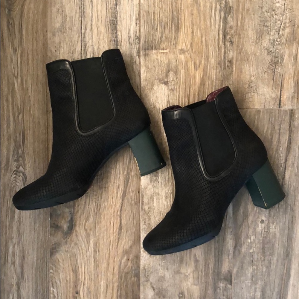 Camper Ankle Boots 2.75 inch heel Pull up Slip on